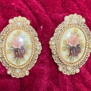Vintage Floral Cameo Earrings